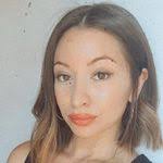 Alexis Garcez's Instagram, Twitter & Facebook