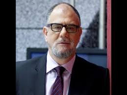 Ismael Rocha. Educação que transforma o mundo