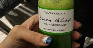 dean and deluca green blend freshly squeezed juice at shinsegae food court