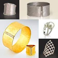 Heather Dubrow Of Real Housewives Of Orange County S Favorite Items From Bareti Will Be On Sale For 30 Less Until Trendy Accessories Casual Chic Style Jewelry