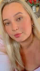 ✨ Perfect Descrição 🤪 Maluca, doida e surtada... ... Mas Original! P.s: é  que eu prefiro ser essa desordem, mas ser de verdade😉 Do que ser toda  organizada de fala mansa " Mas de Mentira" 🤗