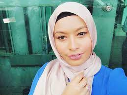 Menerusi instagram, abil turut memuat naik kenyataan ibu tirinya itu serta. Nabila Huda Dedah Peribadi Ibu Tiri