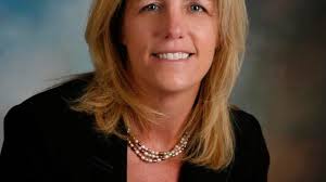 Joanne Bergin's Instagram, Twitter & Facebook