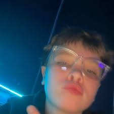 Hunter Kendall (@hunterkendall1)