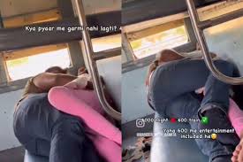 OYO or Public Transport? Couples PDA on Trains Sleeper Coach Makes  Internet Cringe | Viral News - News18