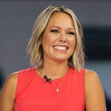 Laura Dreyer's Instagram, Twitter & Facebook