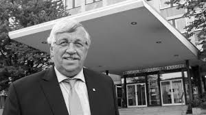 Bis zu seinem tod war walter lübcke regierungspräsident von kassel. Suspect Arrested In Connection To Murder Of German Politician Walter Lubcke Eu Ocs European Observatory Of Crimes And Security