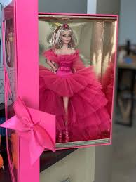 Обзор от покупателя на Кукла Barbie коллекционная в розовом платье GTJ76 —  интернет-магазин ОНЛАЙН ТРЕЙД.РУ