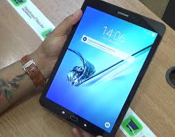 Samsung has been a star player in the smartphone game since we all started carrying these little slices of technology heaven around in our pockets. Samsung Galaxy Tab S2 9 7 Lte Restore Factory Hard Reset Remove Pattern Lock Restore Factory Hard Reset