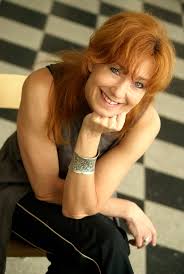 Feb 23, 2015 · újabb cég áll be a sorba: Szalay Krisztina Wikipedia