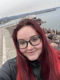 Babysitter available in Kentucky