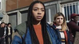 De nombreux acteurs ont quitté la série depuis ses débuts. The Blue Waterproof Theresa Marci Manon Bresch In Plus Belle La Vie Episode 3767 Tuesday 2 April 2019 Spotern