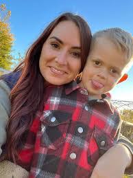 Kaela Nelson's Instagram, Twitter & Facebook