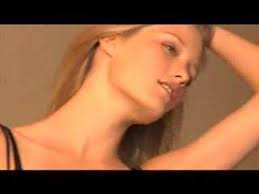 In may 2011, she was cast to play the lead role in independent drama film about cherry alongside heather graham, james franco and dev patel. Ashley Hinshaw