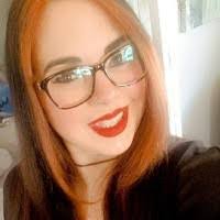 Chantel Dick's Instagram, Twitter & Facebook