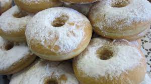 Jika metabolisme rendah jangan makan lebih dari 2 biji). Donat Kampung Yang Empuk