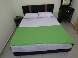 It has a total population of 1,004,807 according to 2007 estimate. Cheapest Staycations In Negeri Sembilan State Mid Year Hotel Discounts Deals