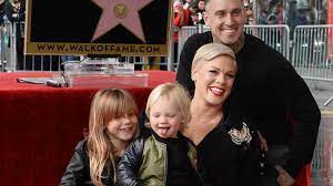 See more ideas about willow sage hart, p!nk, alecia moore. Pink Feiert 8 Geburtstag Von Tochter Willow