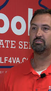 Bill Woolf's Instagram, Twitter & Facebook