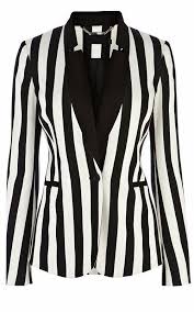 Black And White Striped Blazer Plus Size Pin By Janelle Jay Tee Elle On Silver Fox Fur Jacket Striped Blazer Fashion Stripe Outfits