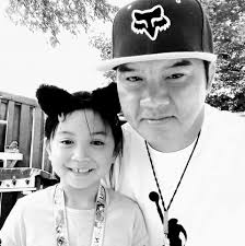 i'm 20 and i have no license (i have my permit) is there anyone or place  who can help me practice? i know the basics of driving, but my parents  never put