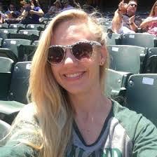 Christine Willmore's Instagram, Twitter & Facebook