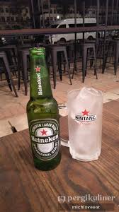 Bir bintang diproduksi di bawah kemitraan dengan heineken, sehingga rasa bir yang dihasilkan pun nyaris sama. Beer Box Pluit Lengkap Menu Terbaru Jam Buka No Telepon Alamat Dengan Peta