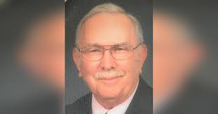 Lorene Wallace's Instagram, Twitter & Facebook