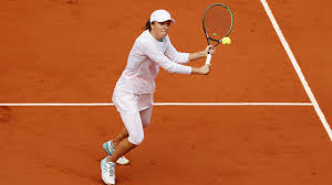 Liniștea tenisului este zguduită uneori de vânătoarea de invitații pe tablourile la 19 ani, iga swiatek joacă o primă finală de grand slam. Iga Swiatek Mistrzynia French Open 2020 Ponad Osiem Godzin Na Korcie Bez Straty Seta Droga Igi Swiatek W Paryzu Roland Garros Tenis Eurosport W Tvn24