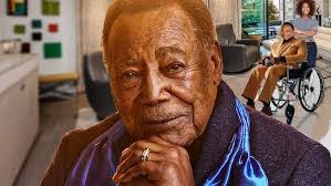 Scott Batty's Instagram, Twitter & Facebook