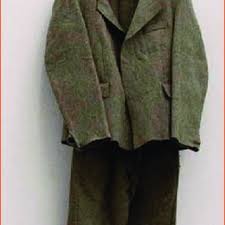 In the work of joseph beuys dubbed i like america and america likes me, the artist is on a mission to illustrate that it is possible for human beings to coexist with nature.in this project of 1974, the artist is inspired by the belief that the union between men and nature must be restored. Joseph Beuys I Like America And America Likes Me 1974 Performance Download Scientific Diagram