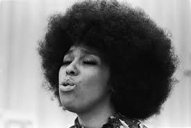 Roberta Flack biography and career timeline