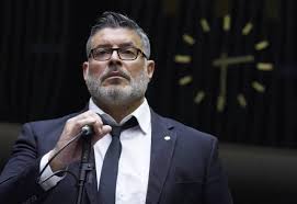 Alexandre frota news, gossip, photos of alexandre frota, biography, alexandre frota girlfriend alexandre frota is a 56 year old brazilian actor born on 14th october, 1964 in rio de janeiro city. Alexandre Frota Aciona Stf Para Suspender Pec Da Imunidade Congresso Sbt News