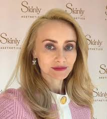 I'm An Integrative And Anti-Aging MD, And This Is My Anti-Inflammatory  Morning Routine