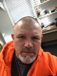 Family are trying to locate 26-year-old Jordan Robert Aponte (5'7" 170  lbs), last seen Monday evening 9/22, in Vineland (NJ) with his phone last  pinging