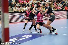 ▼ klik for mere info. Partida Csm BucureÈ™ti Rostov Don A Fost AmanatÄƒ Handbal Mania
