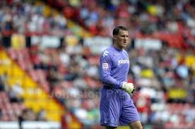 19757685-112985_BRISTOL_CITY_V_PFC_20 08 11 Jamie Ashdown. NPower  Championship match between Bristol City and Portsmouth FC at Bristol.  Picture: Allan Hutchings 112985-240