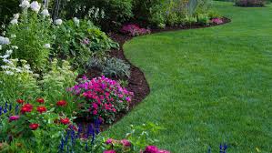 Superior landscaping primarily focuses on customer relations and customer satisfaction. Bed Maintenance Superior Lawn And Landscape