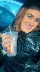 Ella Deluca's Instagram, Twitter & Facebook