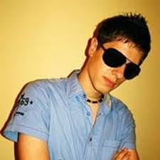 Daniel Laskowski's Instagram, Twitter & Facebook