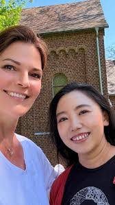 Jennifer Cottrell's Instagram, Twitter & Facebook