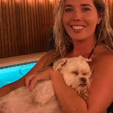 When you try dancing to get your directors attention! Soundtrack provide by  the @facebookapp kazoo commercial. #newslife #tvnews #sweetdancemoves