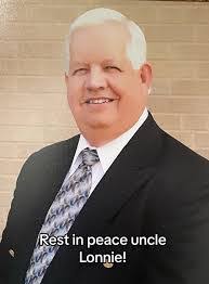 Lonnie Moss's Instagram, Twitter & Facebook