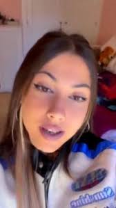 Alejandra, la hija de Martín Pareja-Obregón, quiere 'ejercer' de famosa: su  movimiento y los "vapuleos" hacia el torero