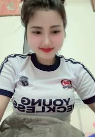 Cô Gái Hay Ho Sao Lại Bị Ốm?