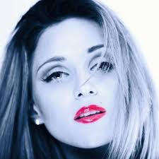 Anna Schumann (@germanfraulein_)