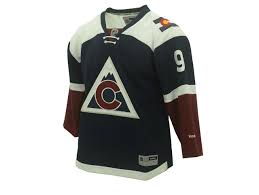 The colorado avalanche (colloquially known as the avs) are a professional ice hockey team based in denver. Nhl Youth Size Colorado Avalanche Matt Duchene Reebok Alternate Jersey Laces New Ebay