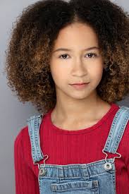 QUESTION REALITY (Entertainment Advice Podcast) (@priscillaleona)