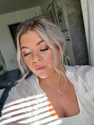 Pamela Saucedo's Instagram, Twitter & Facebook