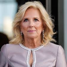 Mary Rose McNally (@mrose6811)